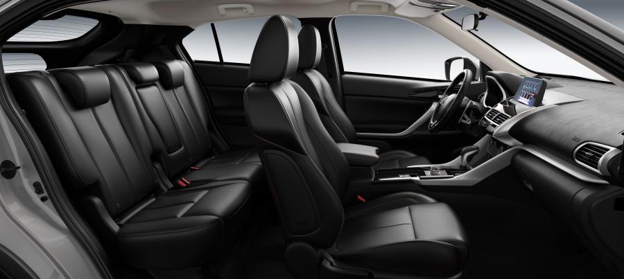 Интерьер Mitsubishi Eclipse Cross 2018 года  (CN) (фото 5 из 6)